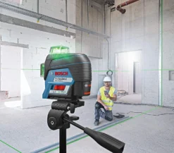 Bosch GLL3-330CG 12V Max Green Line Laser Kit -Home Tools Sale image 54383c2c 2814 41a1 a610 be6220534076