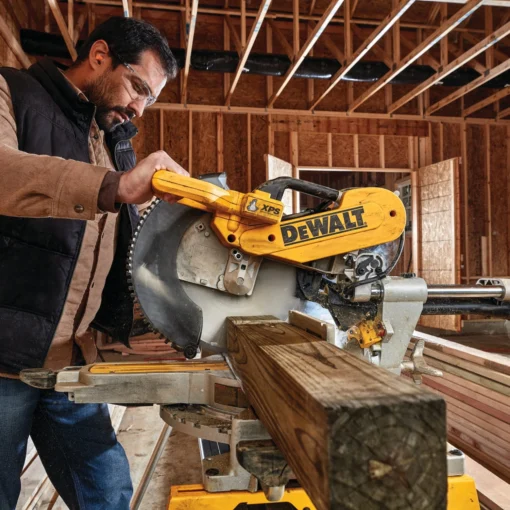 DeWalt DWS780 12" Miter Saw - Image 4